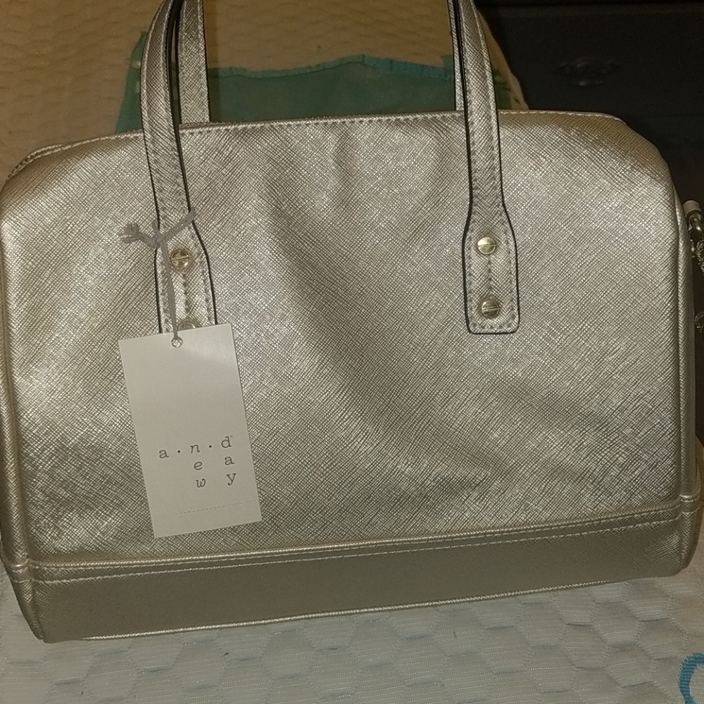 A new day purse